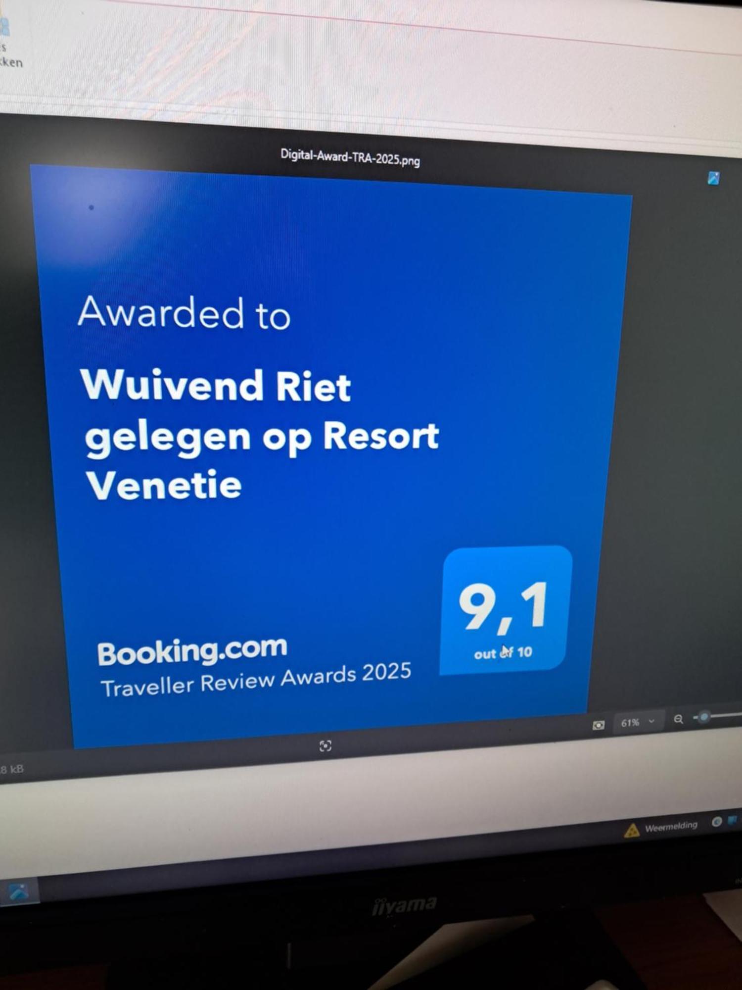 Wuivend Riet Gelegen Op Resort Venetie Giethoorn Kültér fotó